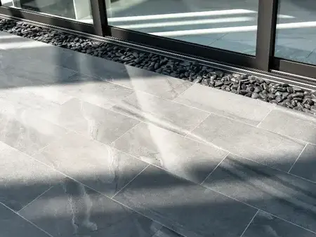 terrasse carrelage à Tiercé - image 2